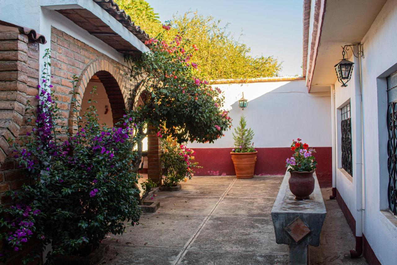 Villa Flores, Casa En El Centro De Mascota Esterno foto