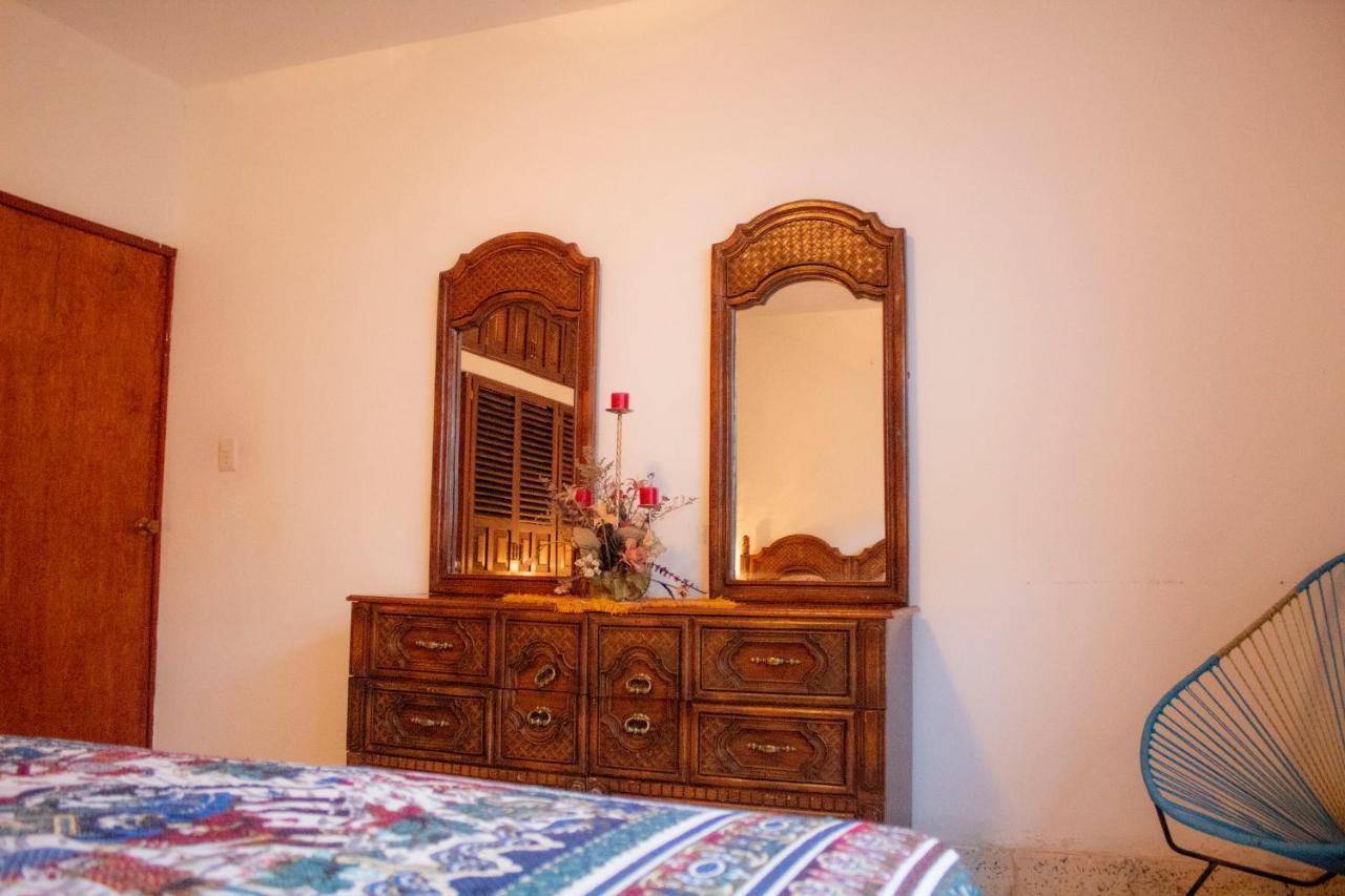 Villa Flores, Casa En El Centro De Mascota Esterno foto