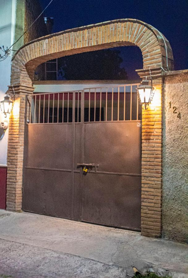 Villa Flores, Casa En El Centro De Mascota Esterno foto