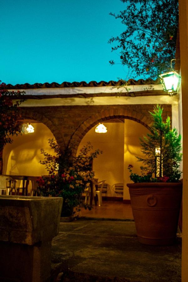 Villa Flores, Casa En El Centro De Mascota Esterno foto