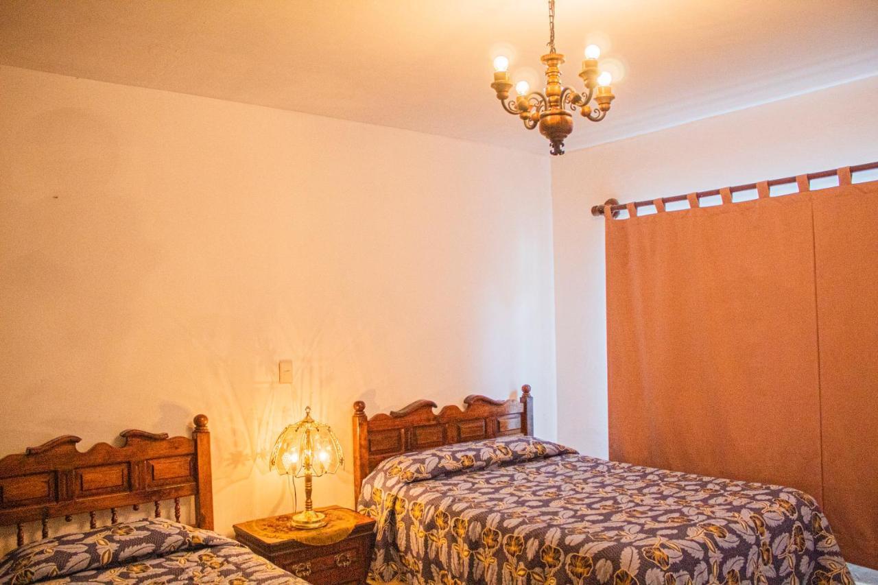 Villa Flores, Casa En El Centro De Mascota Esterno foto