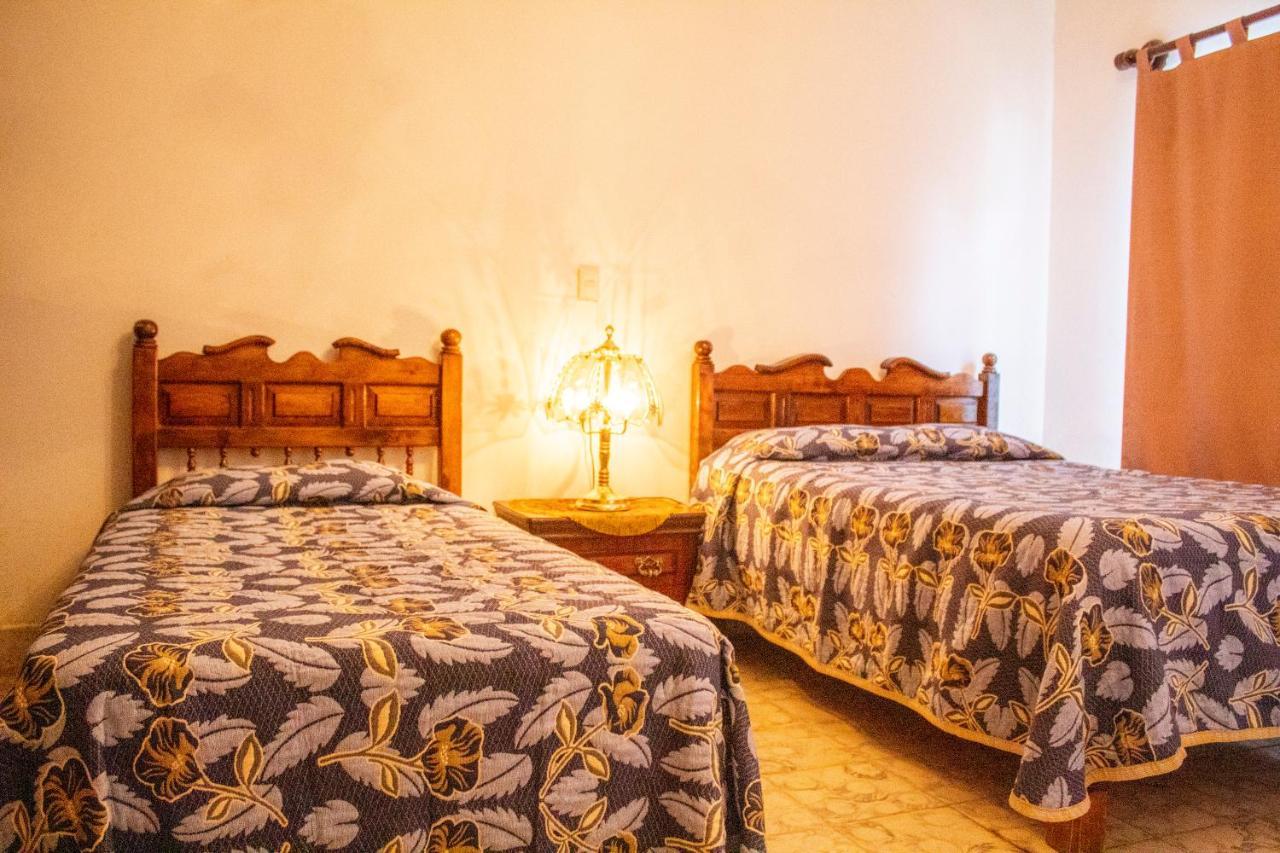 Villa Flores, Casa En El Centro De Mascota Esterno foto