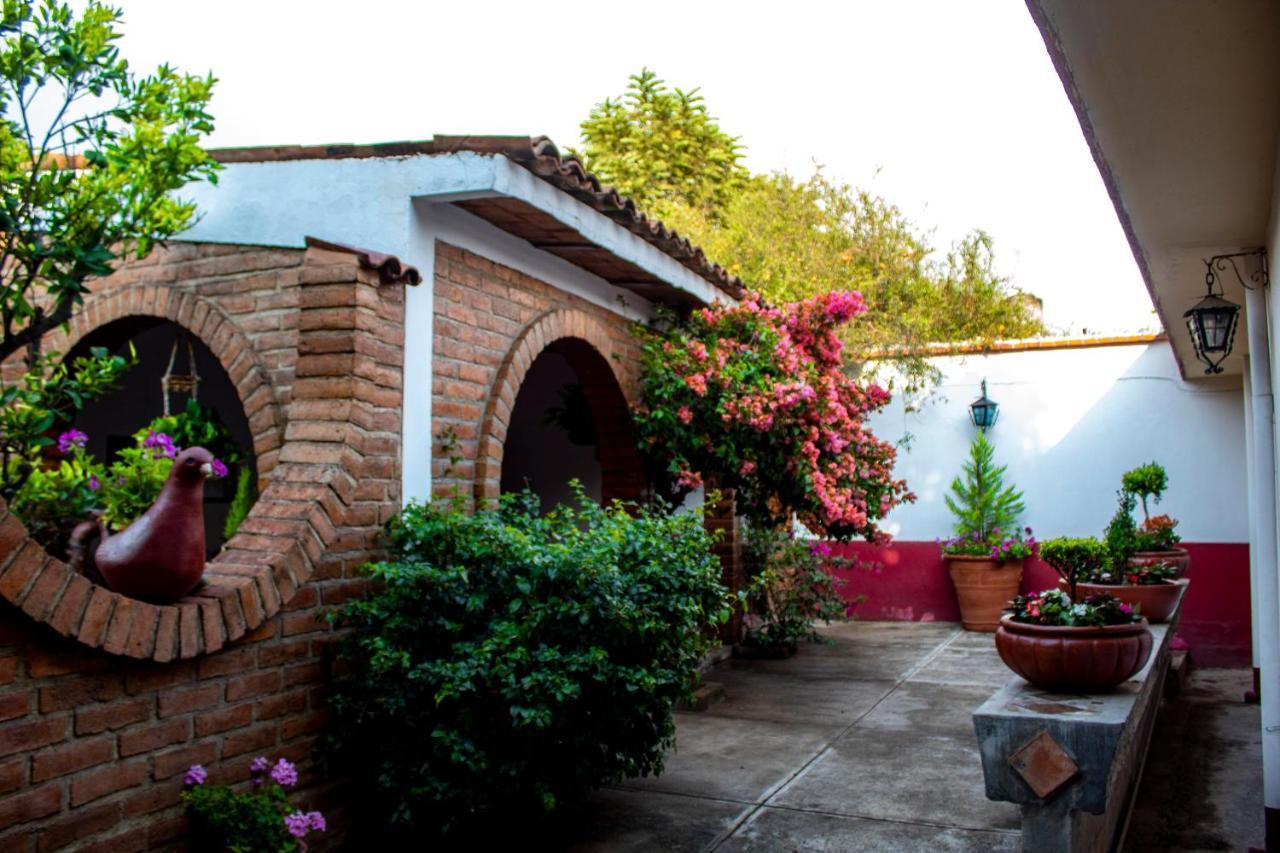 Villa Flores, Casa En El Centro De Mascota Esterno foto